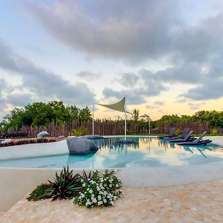 Swan Villas Maya Beach Eksteriør bilde