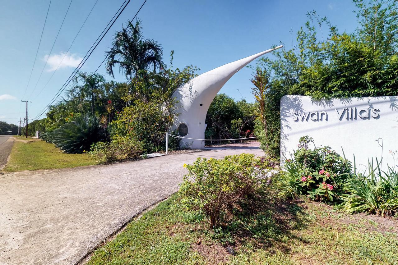 Swan Villas Maya Beach Eksteriør bilde