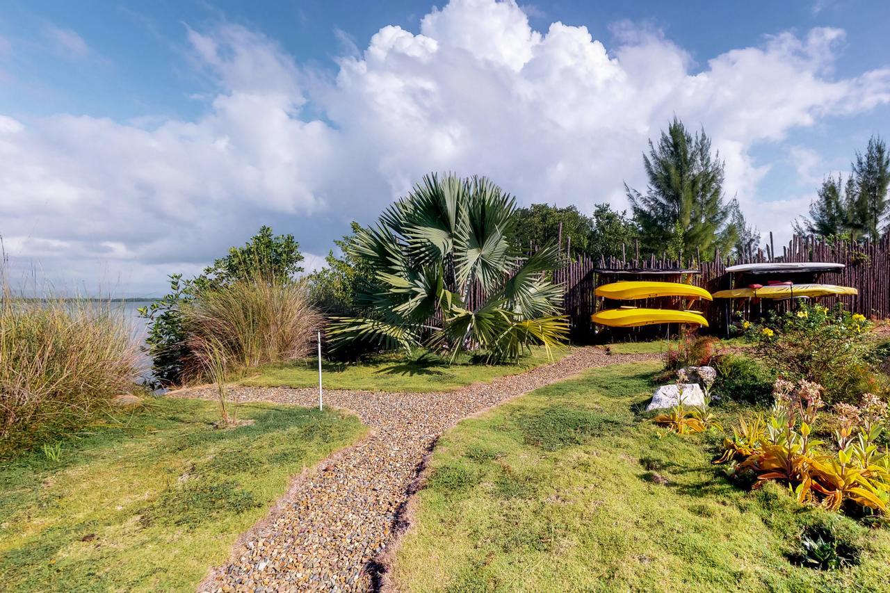 Swan Villas Maya Beach Eksteriør bilde